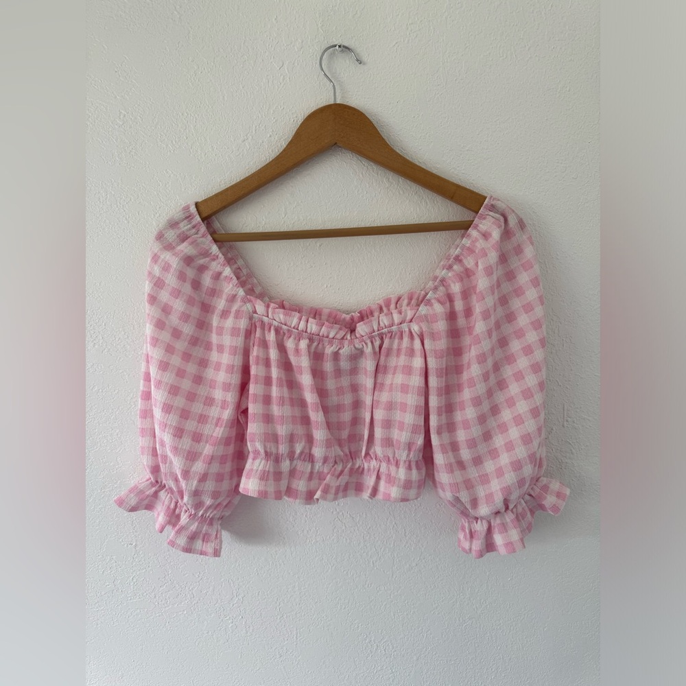 Vero Moda Pink Gingham Crop Ruffle Blouse, Size Small